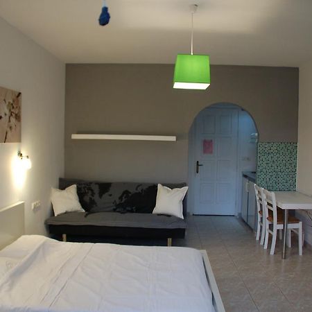 Handrina Studios Naxos City Exterior foto