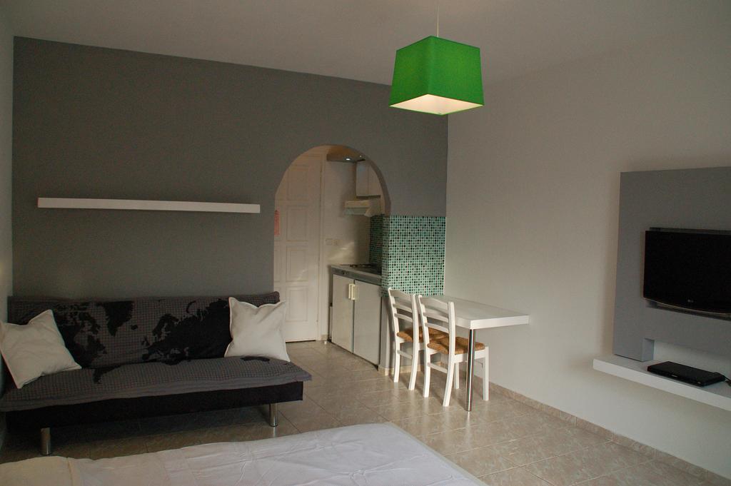 Handrina Studios Naxos City Exterior foto